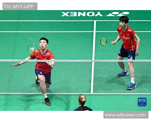 李娜回顾羽毛球生涯的辉煌与挑战分享成长与奋斗的心路历程